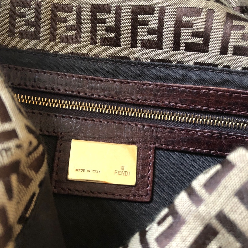 Vintage FENDI Zucchino Double Flap Mamma Baguette Bag in Brown Gold - Picture 10 of 15